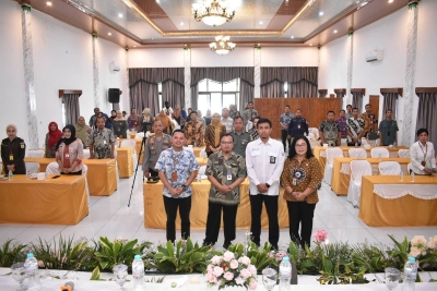PEGAWAI PA KARANGANYAR HADIRI PENYUSUNAN METADATA DAN PUBLIKASI STATISTIK
