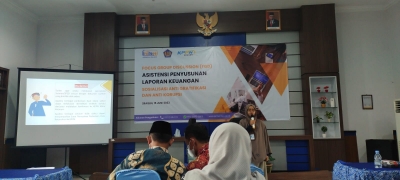 STAFF PTIP PENGADILAN AGAMA KARANGANYAR MENGHADIRI SOSIALISASI ANTI GRATIFIKASI