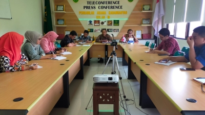 RAPAT KESEKRETARIATAN PENGADILAN AGAMA KARANGANYAR